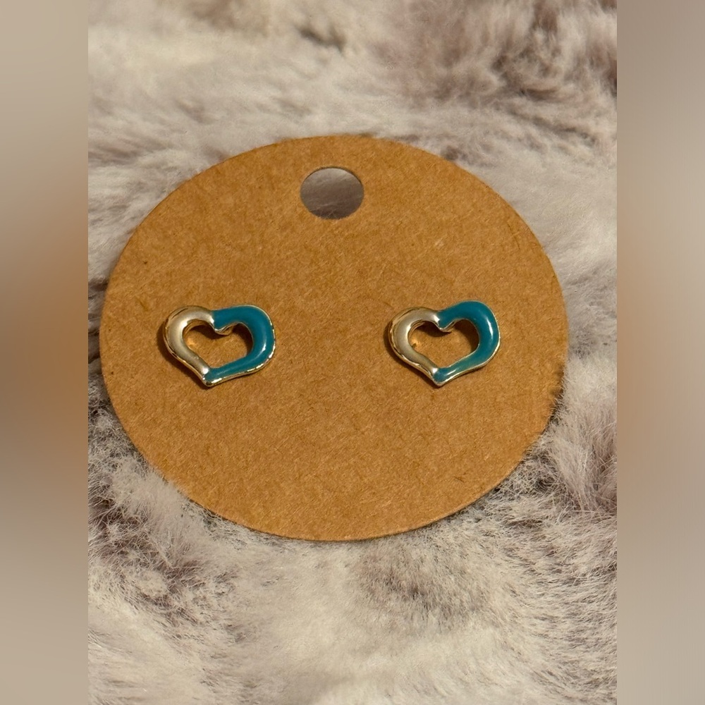 Silver and Blue Heart Earrings💙